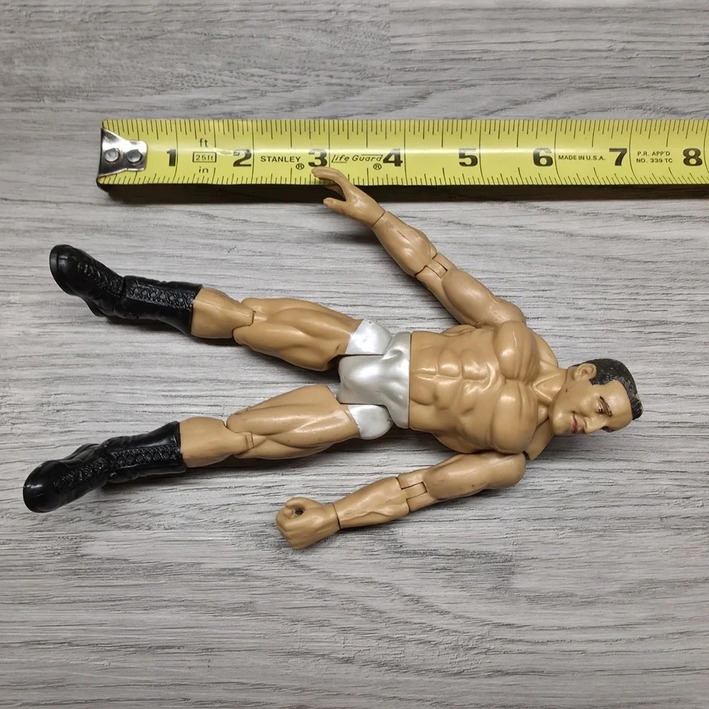 Vintage 1999 Jakks Pacific - Chris Masters - WWF - WWE 6